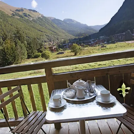 Chalet Beatrice Bed and Breakfast Montriond